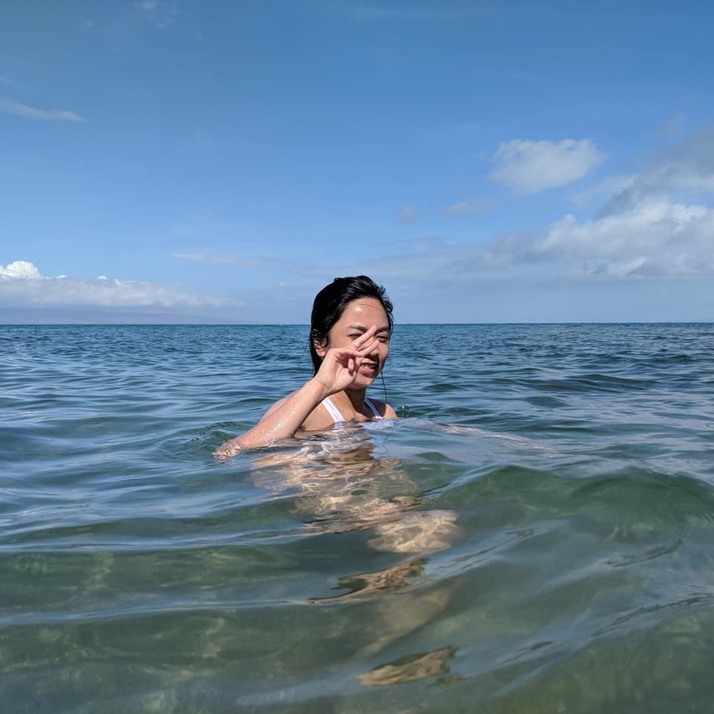 Meet your Posher, Claire